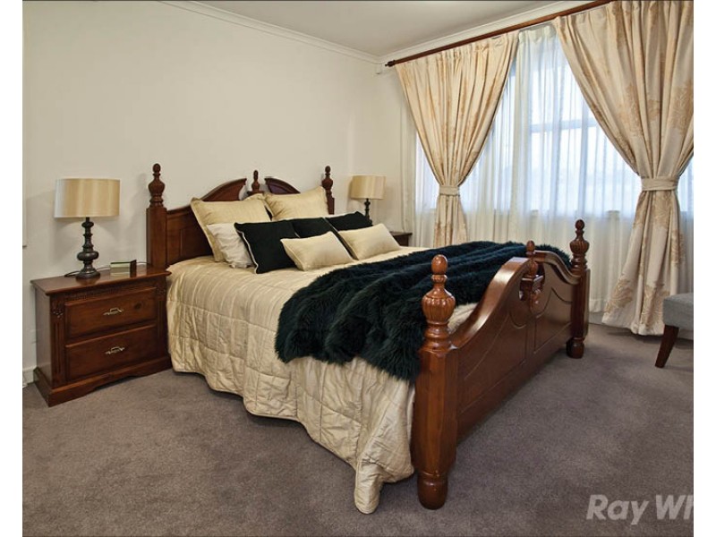 22 Anfield Crescent, Mulgrave VIC 3170