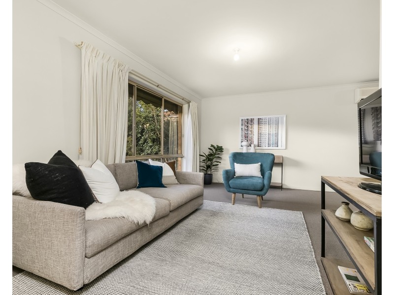 2/8 Olinda Street, Glen Waverley VIC 3150