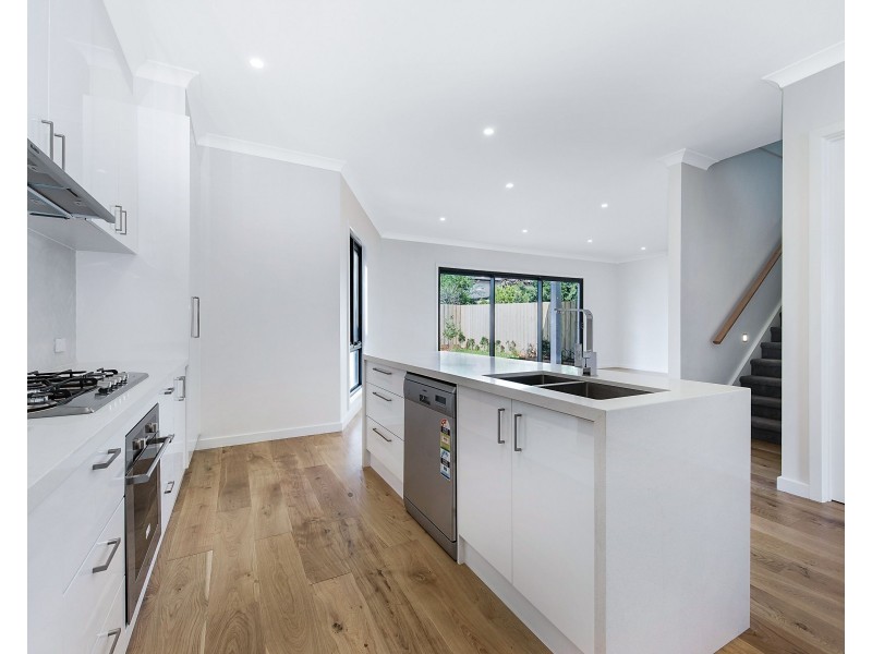 1/21 – 23 Angus Drive, Glen Waverley VIC 3150