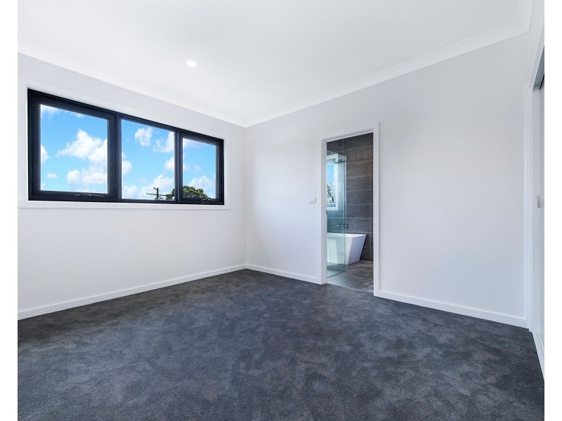 1/21 – 23 Angus Drive, Glen Waverley VIC 3150