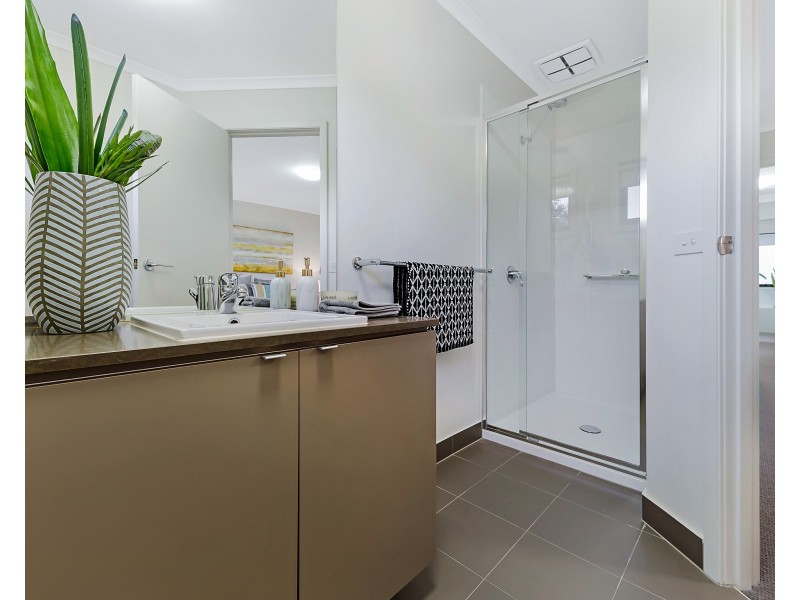 27 Excelsior Circuit, Mulgrave VIC 3170