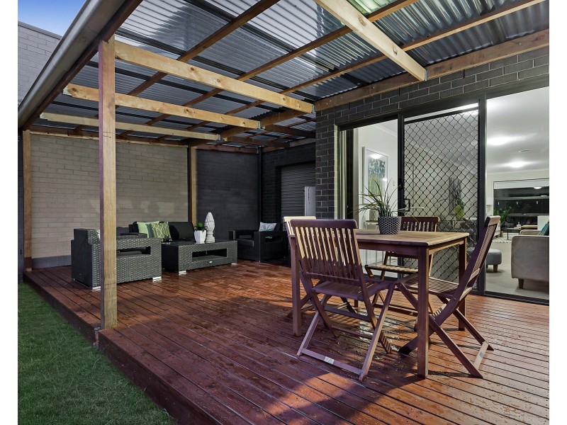 27 Excelsior Circuit, Mulgrave VIC 3170
