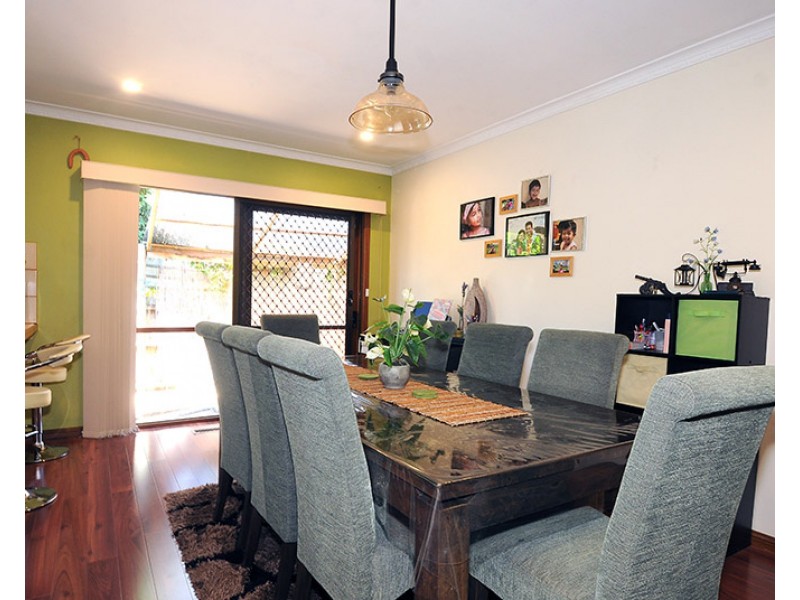 1/5 Waratah Street, Glen Waverley VIC 3150