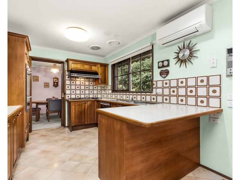 37 Barossa Avenue, Vermont South VIC 3133