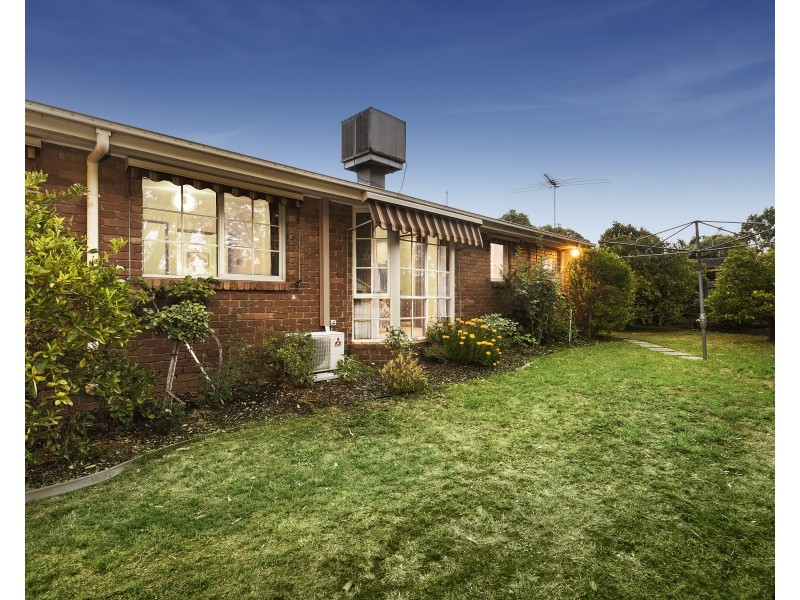 37 Barossa Avenue, Vermont South VIC 3133
