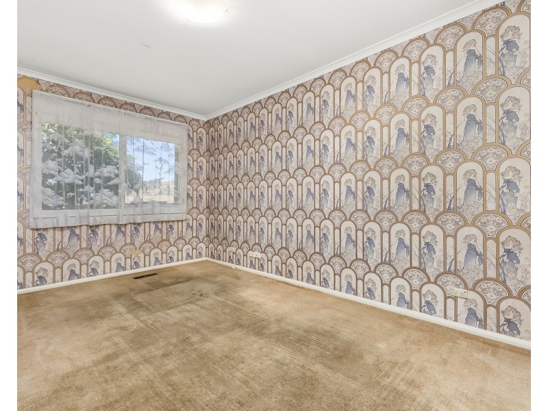 6 Maylands Crescent, Glen Waverley VIC 3150