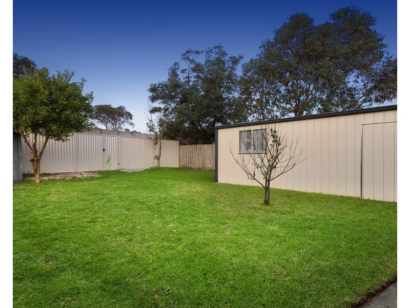 73 Tiverton Drive, Mulgrave VIC 3170