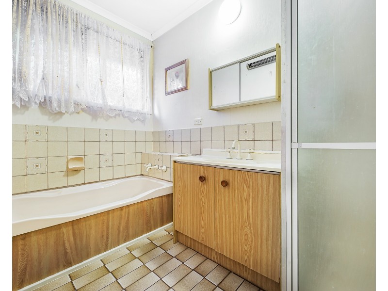 12 Orion Court, Mulgrave VIC 3170