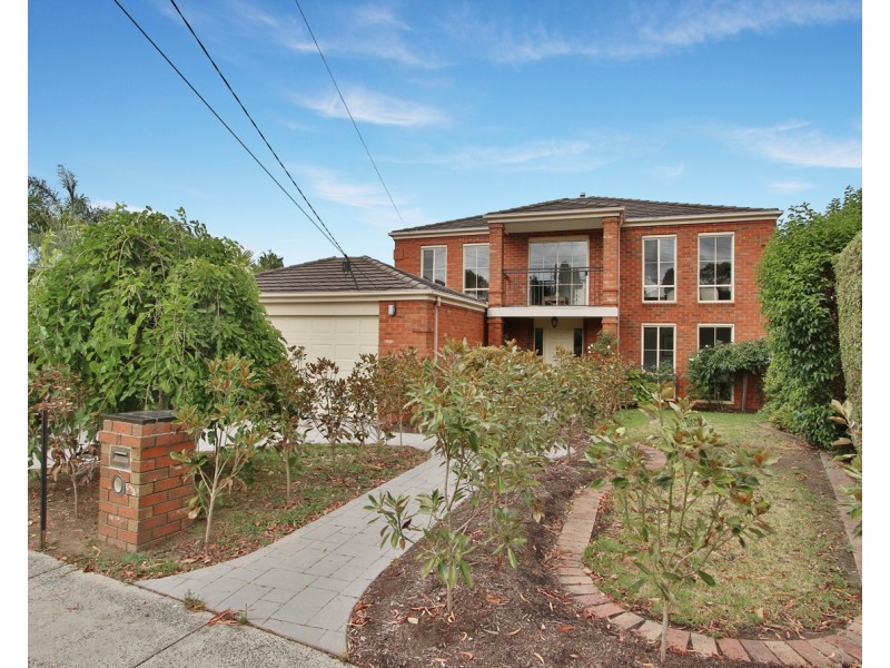 68 King Arthur Drive, Glen Waverley VIC 3150