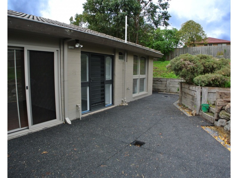 10 Tullimbar Circuit, Vermont South VIC 3133