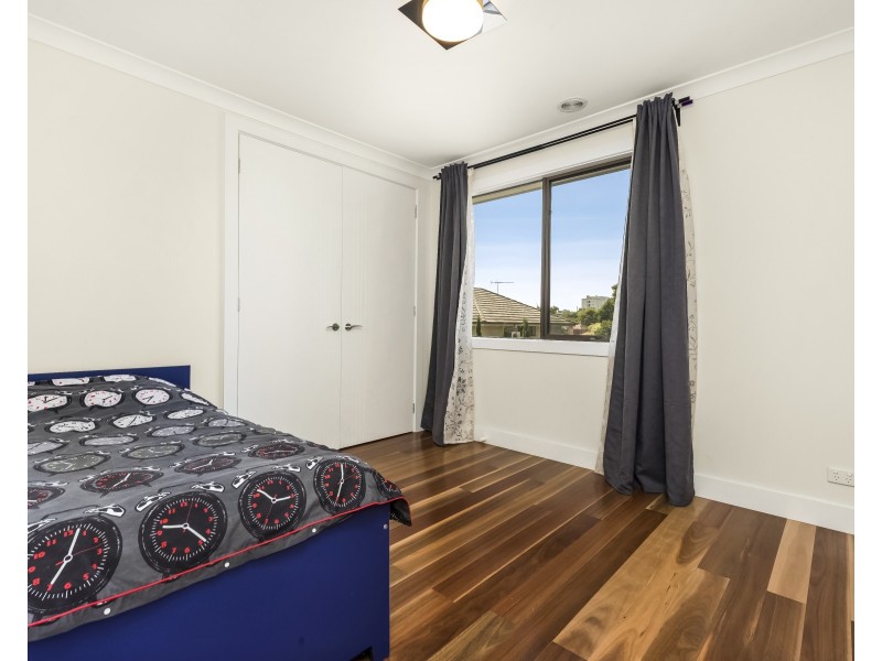 1/17 Beacon Street, Glen Waverley VIC 3150