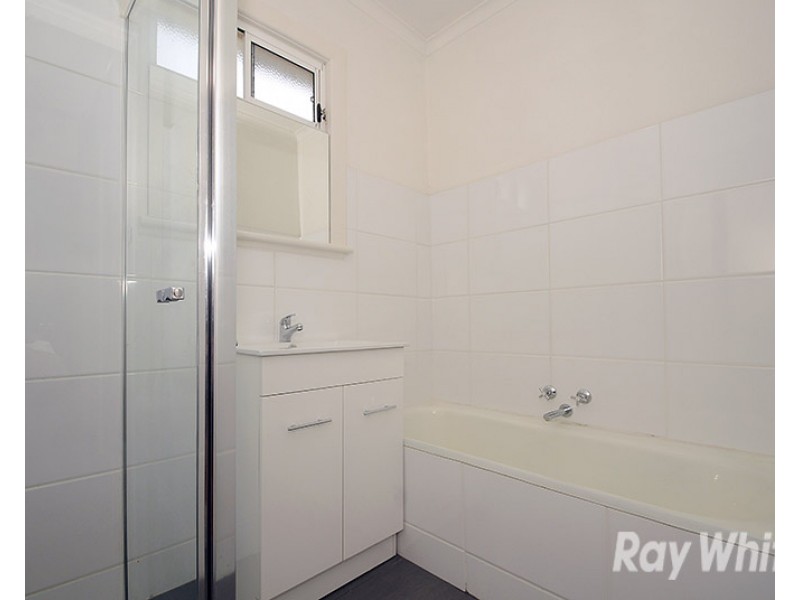 30 Jordan Grove, Glen Waverley VIC 3150