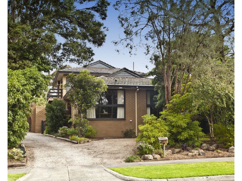 10 Newton Grove, Glen Waverley VIC 3150