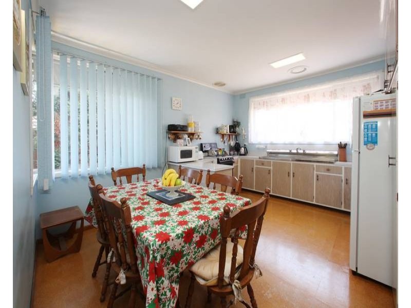 44 Enfield Drive, Bayswater VIC 3153