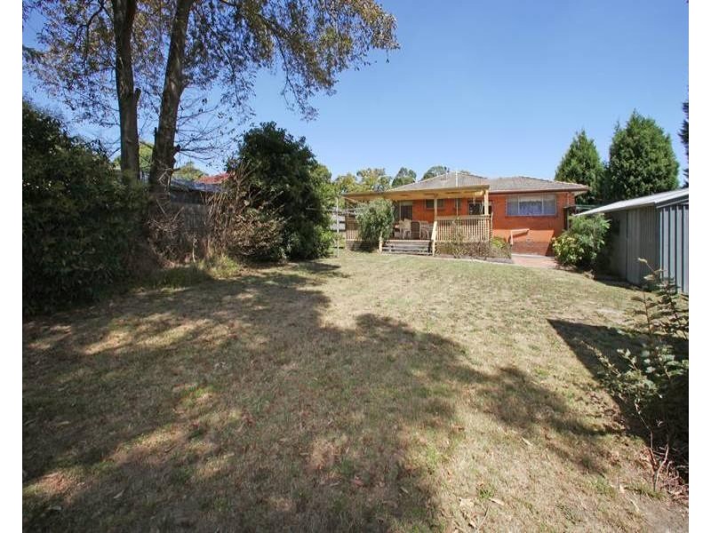 44 Enfield Drive, Bayswater VIC 3153