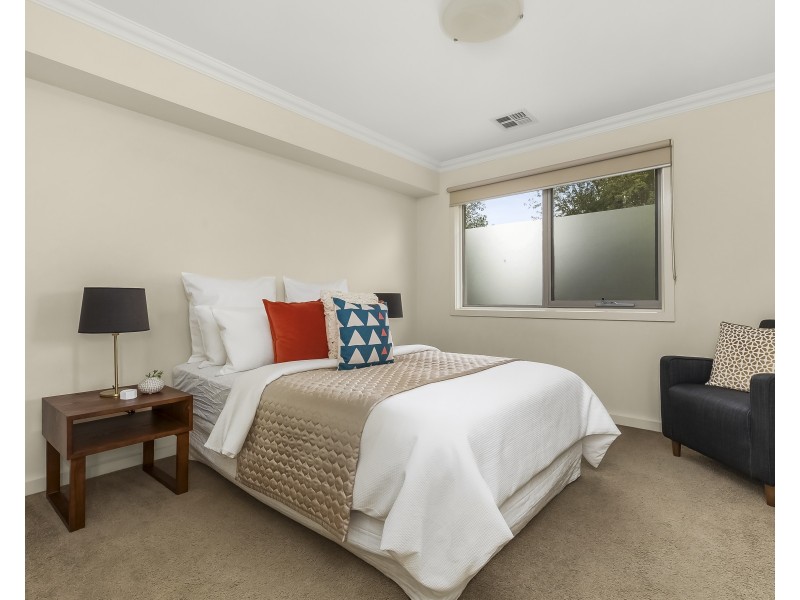 33 Panorama Drive, Forest Hill VIC 3131