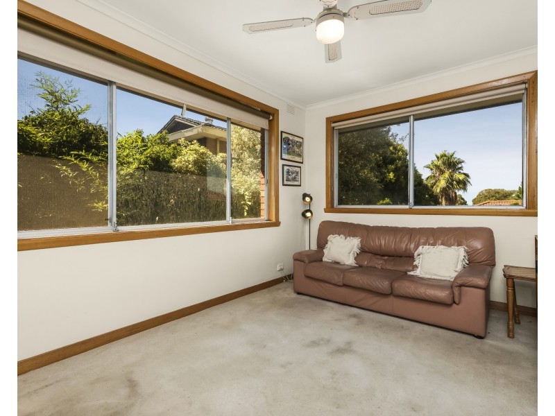 10 Marriott Parade, Glen Waverley VIC 3150