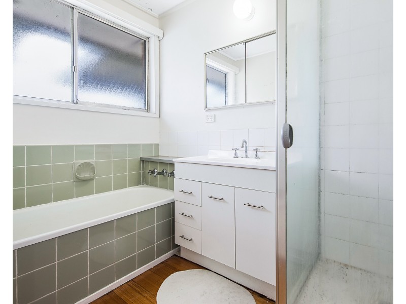 62 Albany Drive, Mulgrave VIC 3170