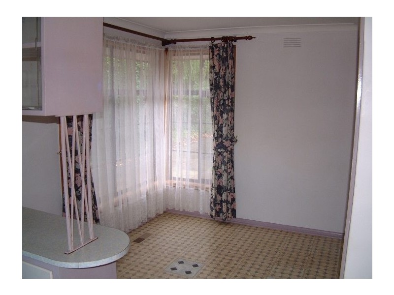 378 Scoresby Road, Knoxfield VIC 3180