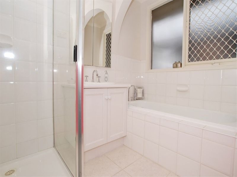 12 MALDON Court, Wheelers Hill VIC 3150