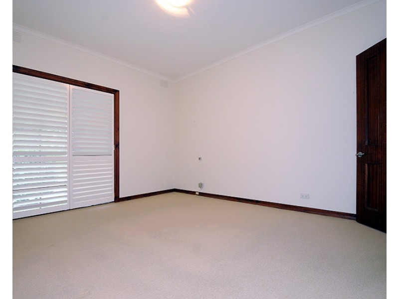 1 Aston Heath, Glen Waverley VIC 3150