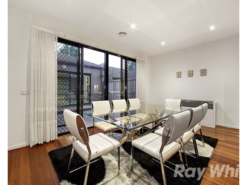 34 Botanic Drive, Clayton South VIC 3169