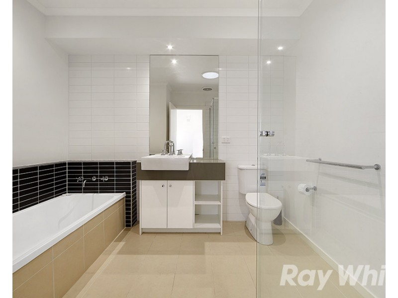 34 Botanic Drive, Clayton South VIC 3169