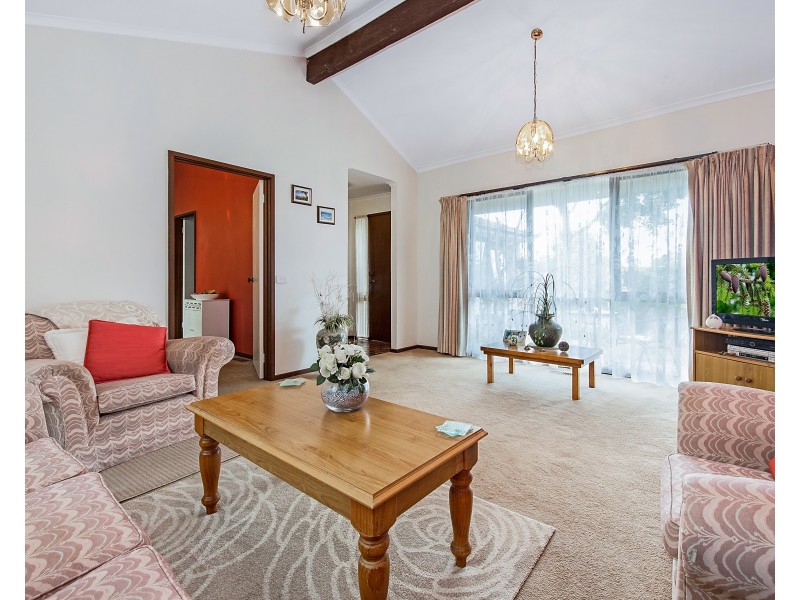 4/26 Jonathan Avenue, Burwood East VIC 3151