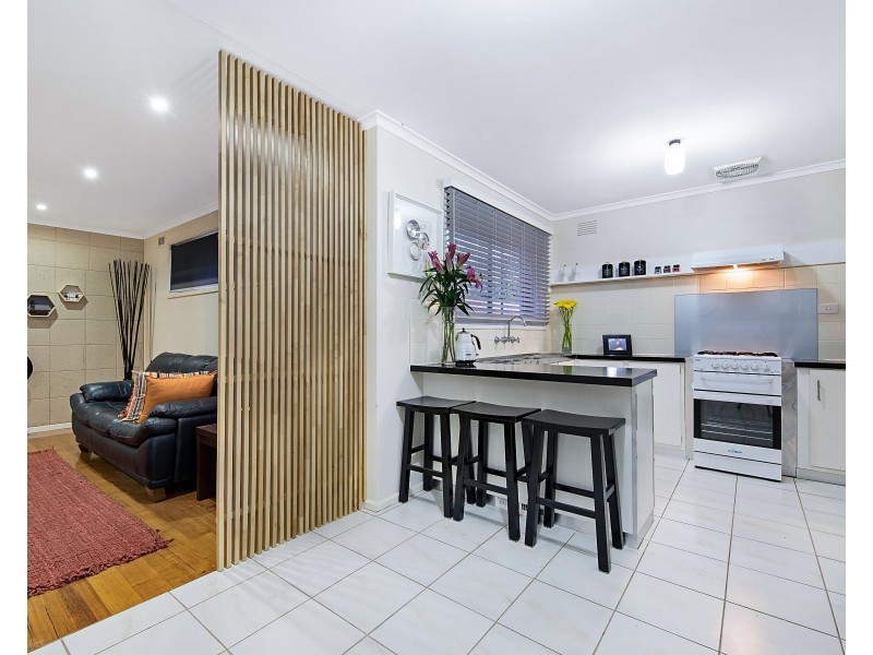 13 Anora Crescent, Mulgrave VIC 3170