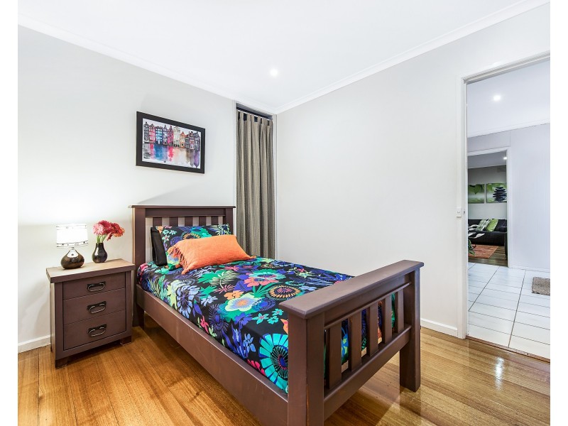 13 Anora Crescent, Mulgrave VIC 3170