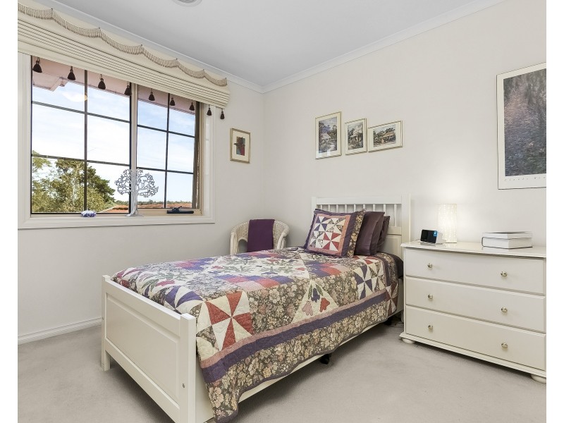 23 Silverwood Way, Glen Waverley VIC 3150