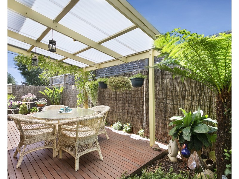 23 Silverwood Way, Glen Waverley VIC 3150