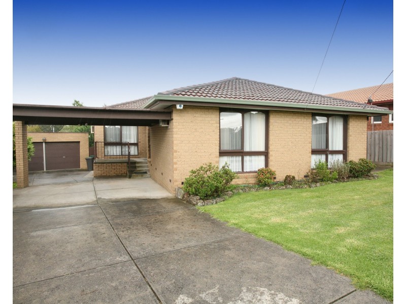 8 Castle Close, Glen Waverley VIC 3150