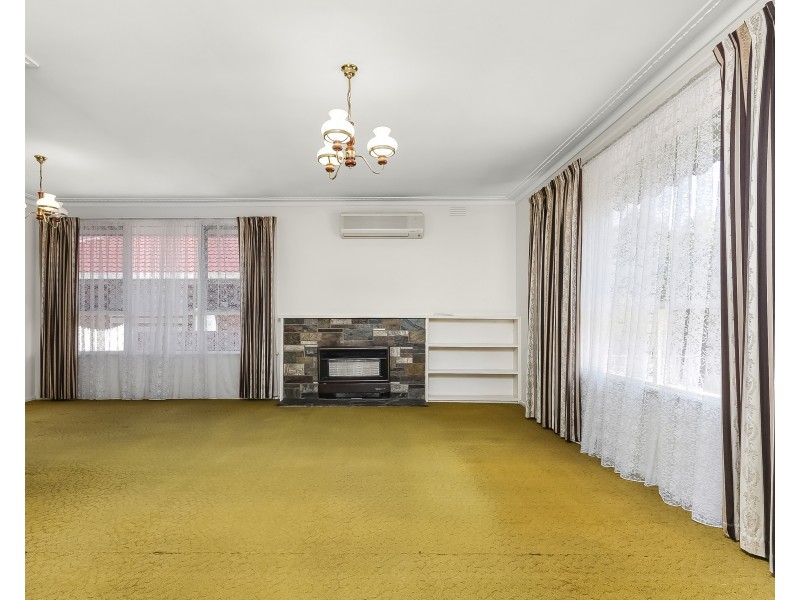 94 Watsons Road, Glen Waverley VIC 3150