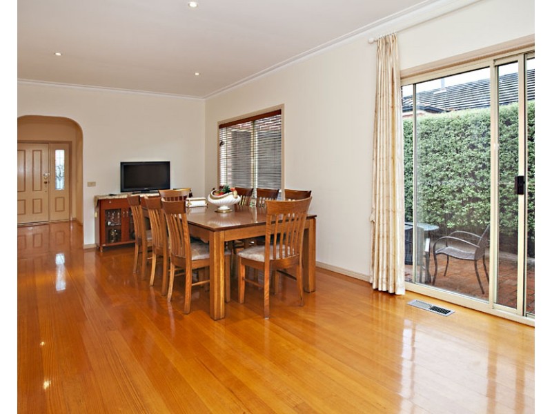 1/14 Richard Street, Glen Waverley VIC 3150