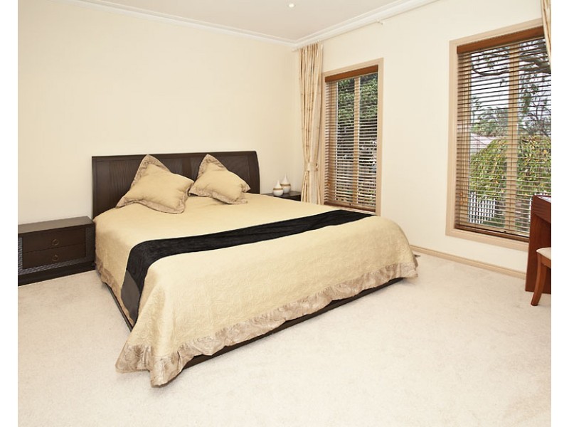 1/14 Richard Street, Glen Waverley VIC 3150