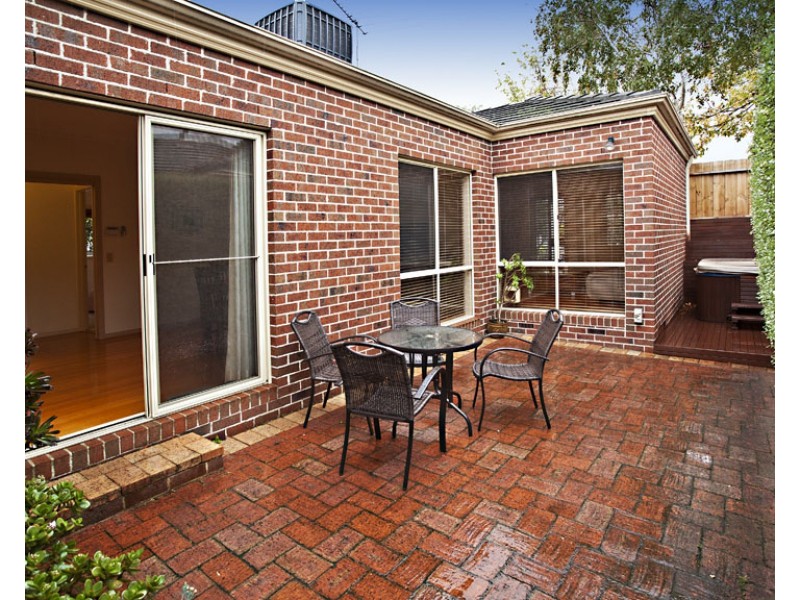 1/14 Richard Street, Glen Waverley VIC 3150