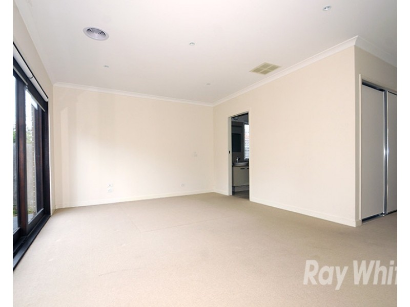 20 Rotherwood Drive, Malvern East VIC 3145