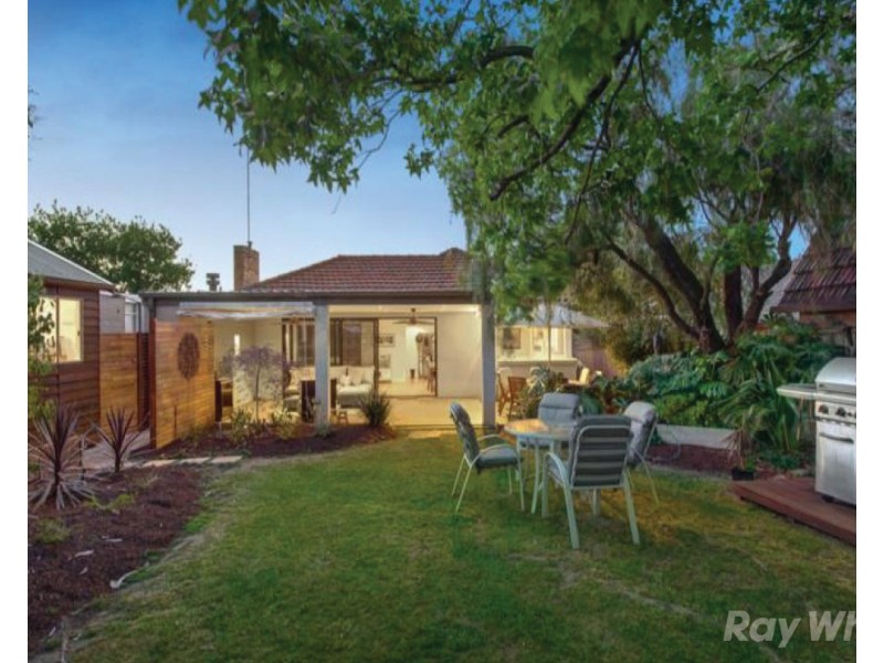 32 Mountain Ash Avenue, Ashwood VIC 3147