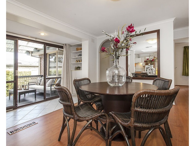 11 Chancellor Drive, Wheelers Hill VIC 3150