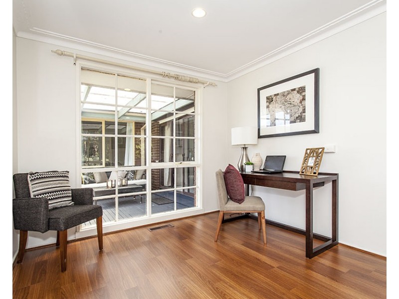 11 Chancellor Drive, Wheelers Hill VIC 3150