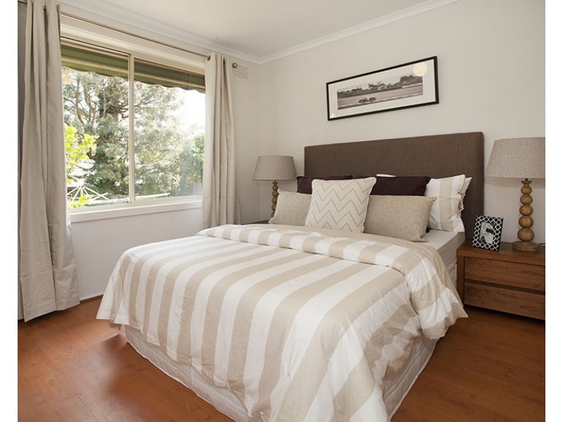 11 Chancellor Drive, Wheelers Hill VIC 3150