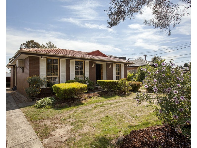 11 Chancellor Drive, Wheelers Hill VIC 3150