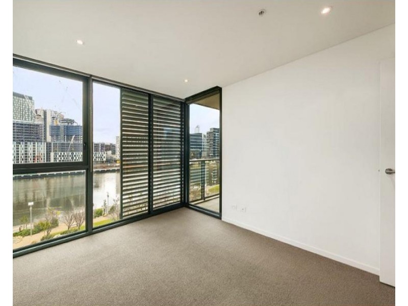 509/13 Point Park Crescent, Docklands VIC 3008