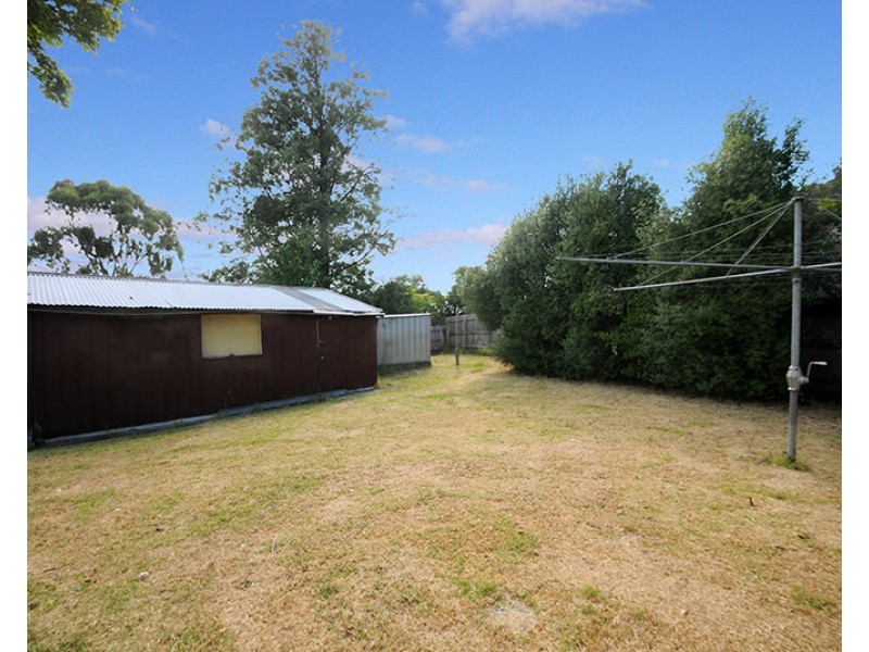 12 Florida Drive, Ferntree Gully VIC 3156