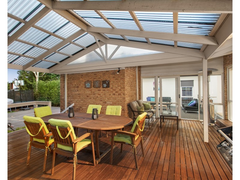 1 Carrington Court, Burwood East VIC 3151