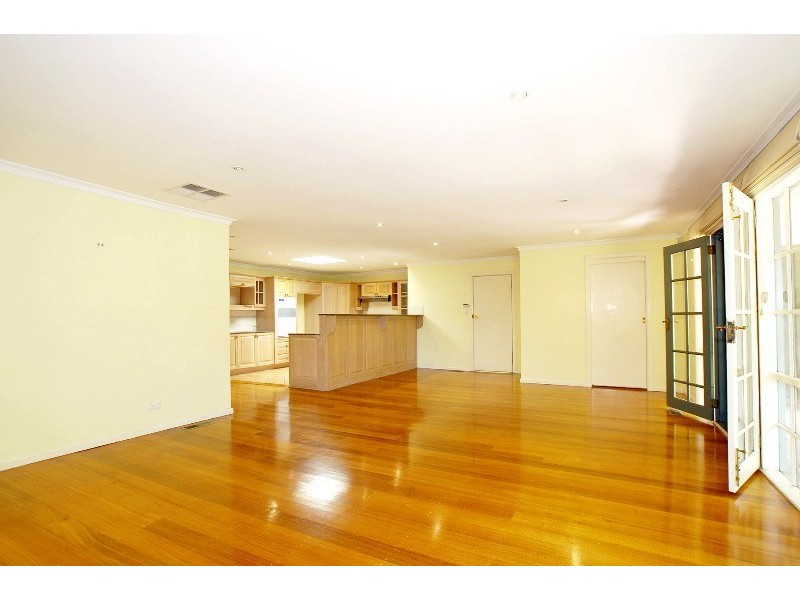 11 Oakbank Court, Wheelers Hill VIC 3150