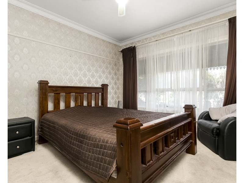 48 Pepperell Avenue, Glen Waverley VIC 3150