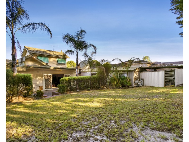 48 Pepperell Avenue, Glen Waverley VIC 3150