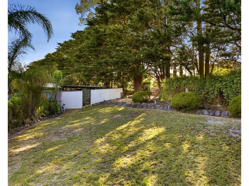 48 Pepperell Avenue, Glen Waverley VIC 3150